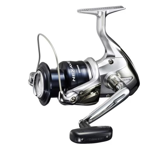 Carreto Shimano Nexave 6000 FE vista lateral esquerda com bobina alumínio e travão frontal multi-disco
