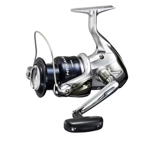 Carreto Shimano Nexave 6000 FE vista lateral esquerda com bobina alumínio e travão frontal multi-disco
