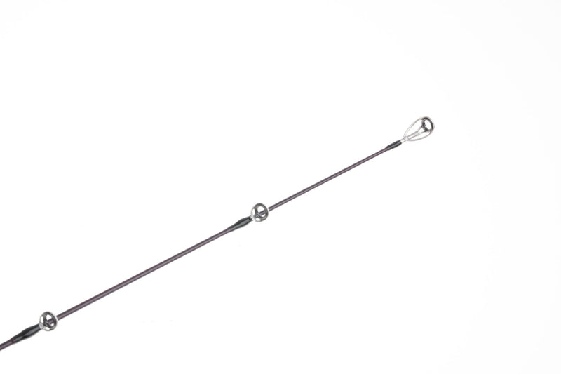 Hart Miura Jig-C - Detalhe da ponteira sensível em carbono maciço para detetar picadas subtis
