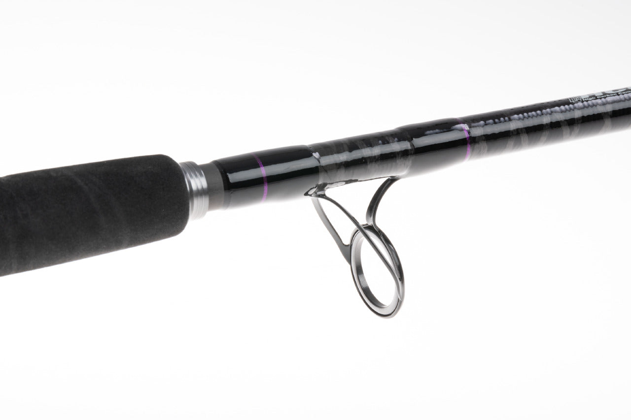 Hart Toro Sabiki 7'3" - Detalhe do ojal guia-fio para orientação perfeita da linha
