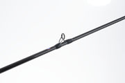 Cana Hart Black Jack Casting - passador intermediário e blank carbono detalhe