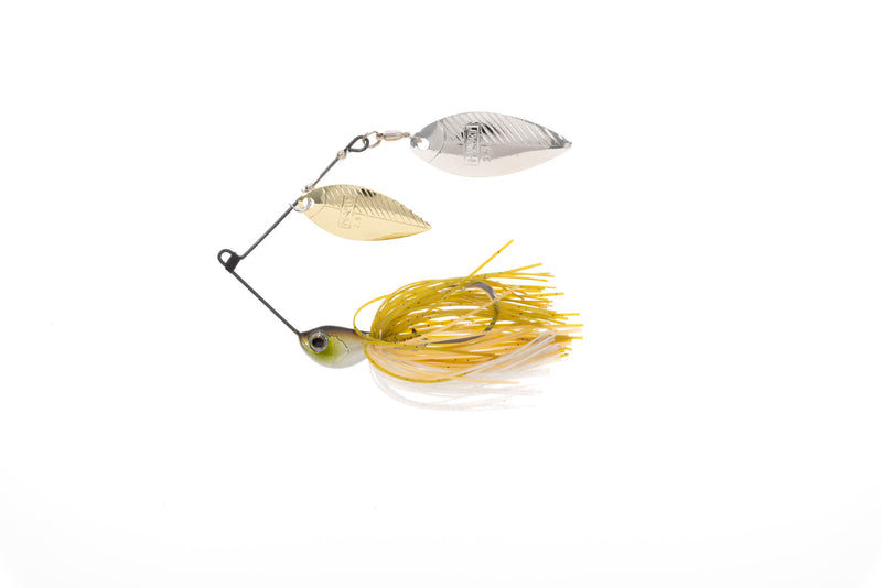 Spinnerbait Hart Titanium SPB 10g - cor WC (branco/verde-água prateado) com arame fino preto titânio, 2 colheres Willow prateadas, cabeçote verde-água com olho 3D e saia silicone branco/verde-água