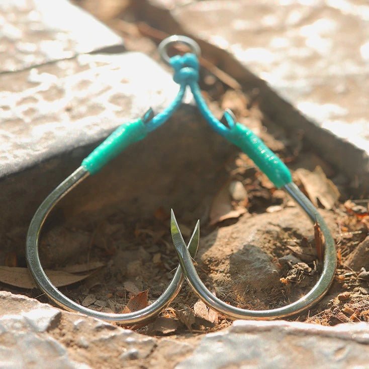 Assist Hook BKK SF Gaff-R M (Pre-Tied Single Assist / Fluorocarbon Core) - Barracuda Pesca