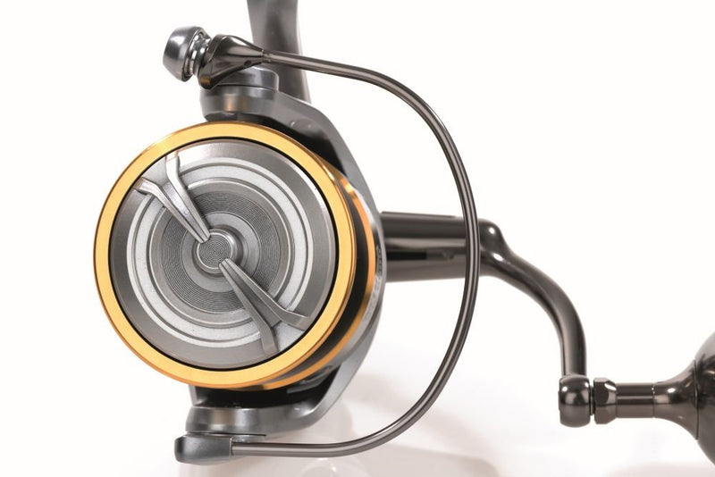 Carreto Jigging Hart Miura XT 5500 - Barracuda Pesca