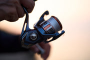 Carreto Surfcasting Vega Firecast Pro 8000 - Barracuda Pesca
