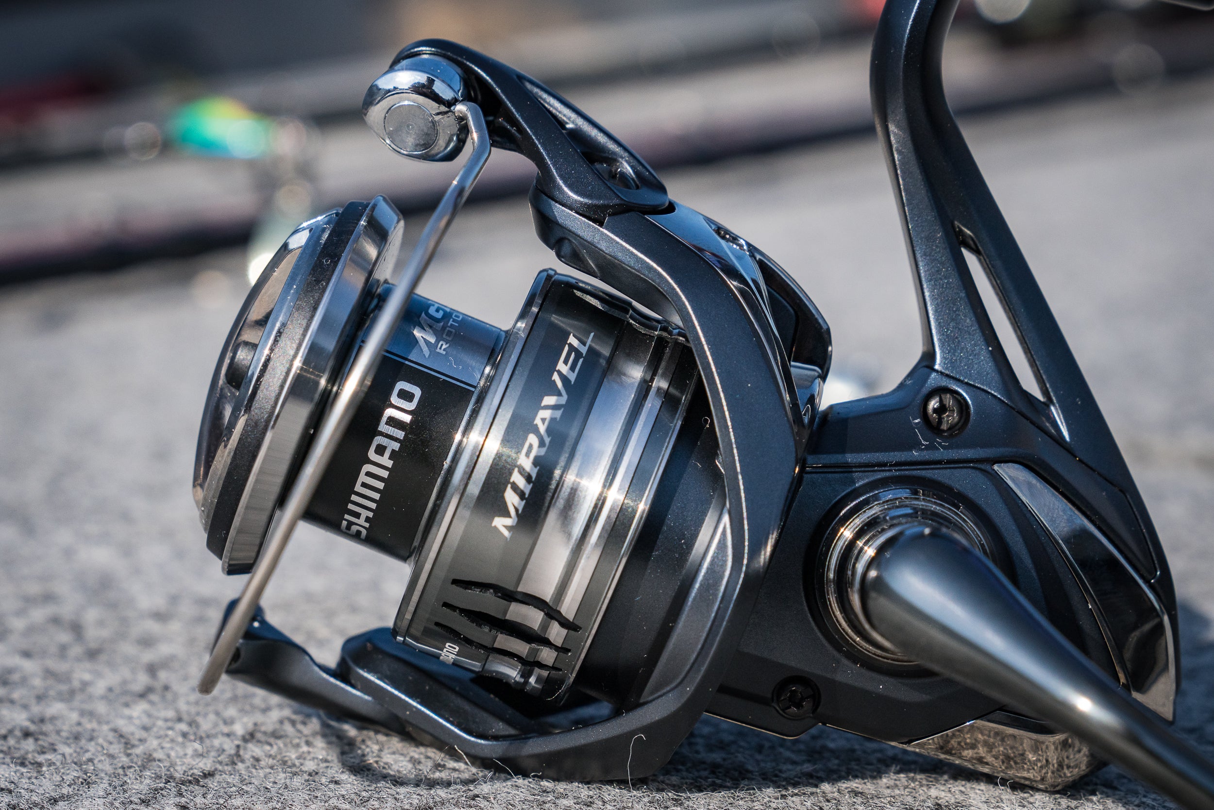 Carreto Shimano Spinning Miravel 4000 | Barracuda Pesca