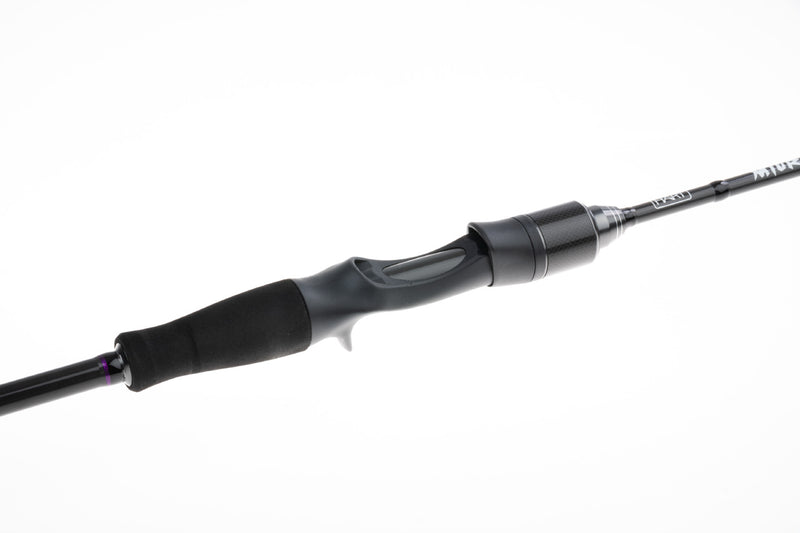 Hart Miura Jig-C - Detalhe do cabo ergonómico com acabamento premium para jigging casting
